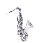 Brož - ve tvaru saxofónu ve stříbrné barvě